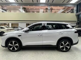 2025 BYD Song Pro 18.3 kWh I Рестайлинг 3, белый, 3279033 рублей, вид 4