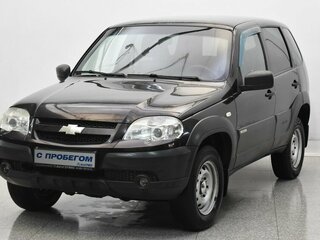 2017 Chevrolet Niva I Рестайлинг, коричневый, 545000 рублей, вид 1