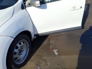 2012 Renault Megane III, белый, 650000 рублей, вид 2