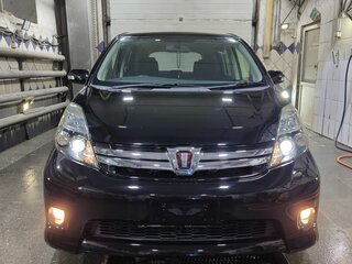 2011 Toyota ISis I Рестайлинг, чёрный, 1310000 рублей, вид 1