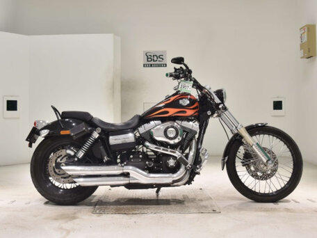 2013 Harley-Davidson Dyna Wide Glide, чёрный, 650000 рублей, вид 4