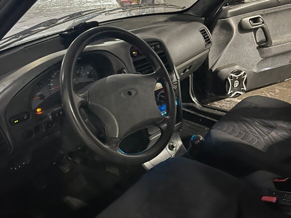 2008 Lada (ВАЗ) 2112, чёрный, 295000 рублей - вид 12