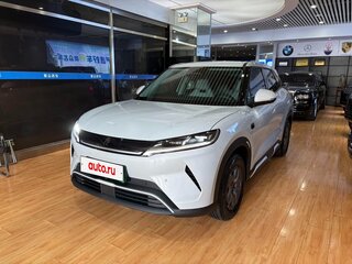 2025 BYD Yuan Up 45.12 kWh, серебристый, 1760000 рублей, вид 2