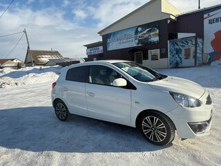 2019 Mitsubishi Mirage VI Рестайлинг, белый, 900000 рублей, вид 2