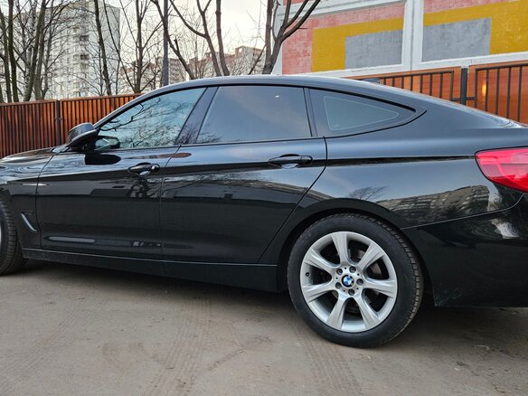 2019 BMW 3 серии Gran Turismo 320i xDrive VI (F3x) Рестайлинг, чёрный, 2550000 рублей - вид 4
