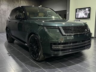 2026 Land Rover Range Rover P530 MHEV V, зелёный, 31400000 рублей, вид 3
