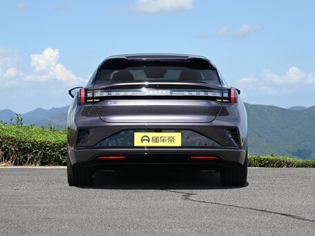 2026 Zeekr 001 103 kWh I Рестайлинг 2, фиолетовый, 10490000 рублей, вид 4
