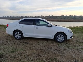 2012 Volkswagen Jetta VI, белый, 1150000 рублей, вид 2