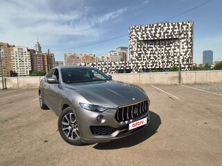 2019 Maserati Levante Diesel I, серый, 4800000 рублей, вид 3