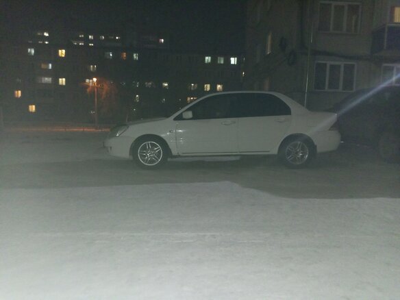 2006 Mitsubishi Lancer IX, белый, 360000 рублей - вид 8