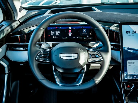 2025 Geely Atlas II, чёрный, 3931281 рублей - вид 13