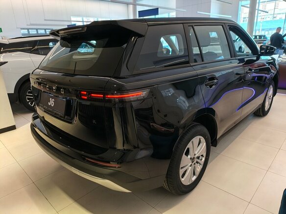 2026 Jaecoo J6, чёрный, 2350000 рублей - вид 4