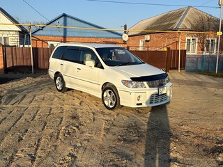 1998 Nissan Presage I, белый, 670000 рублей, вид 3
