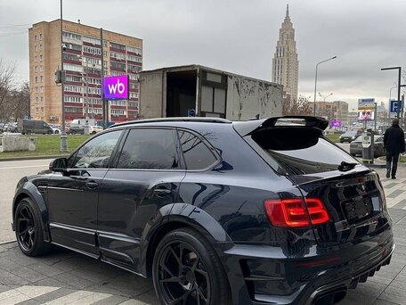 2016 Bentley Bentayga I, синий, 7990000 рублей, вид 3