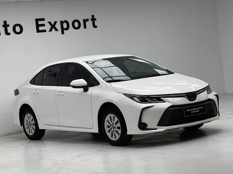 2022 Toyota Corolla XII (E210), белый, 1515000 рублей, вид 4