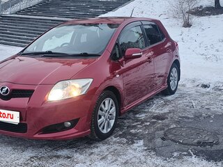 2007 Toyota Auris I, красный, 700000 рублей, вид 2