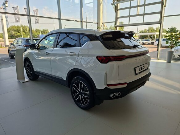 2026 Belgee X50+, белый, 2699990 рублей - вид 6