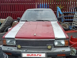 1987 Nissan Laurel V (C32), пурпурный, 200000 рублей, вид 1