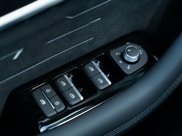 2026 Geely Monjaro I, белый, 4954990 рублей - вид 22