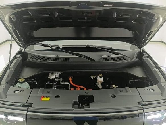 2026 Baojun Yep Plus, чёрный, 1350000 рублей - вид 14