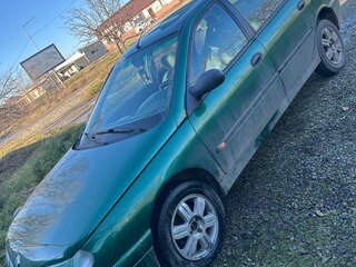 1995 Renault Laguna I, зелёный, 145000 рублей, вид 1