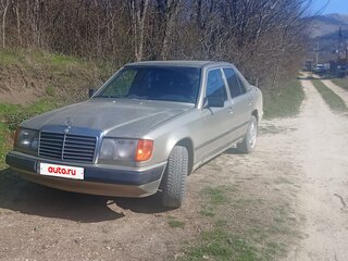 1989 Mercedes-Benz W124 230, бежевый, 445000 рублей, вид 1