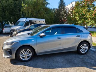 2018 Kia Ceed III, серебристый, 1590000 рублей, вид 1