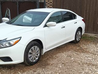 2018 Nissan Altima V (L33) Рестайлинг, белый, 1400000 рублей, вид 2