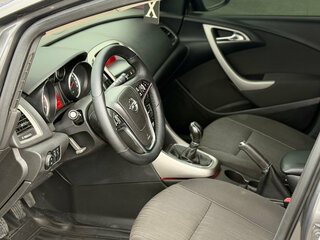 2010 Opel Astra J, серый, 605000 рублей, вид 3