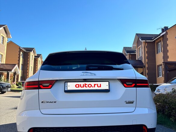 2018 Jaguar E-Pace I, белый - вид 3