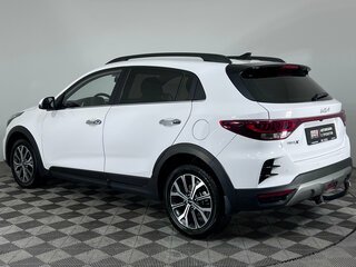 2022 Kia Rio X IV Рестайлинг, белый, 1617000 рублей, вид 4