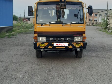 1988 Mitsubishi Minicab, жёлтый, 2860000 рублей, вид 1