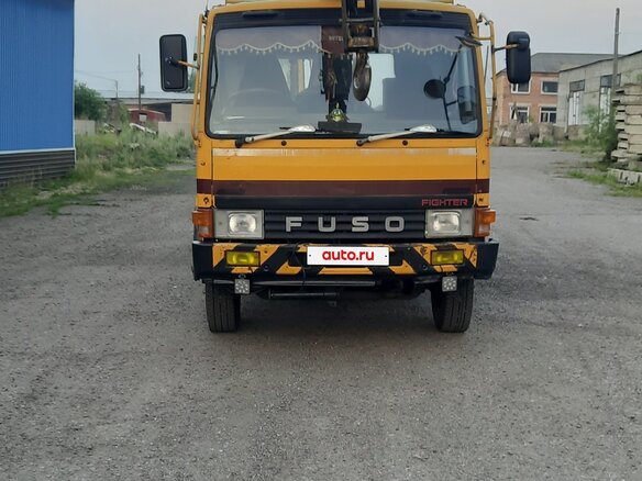 1988 Mitsubishi Minicab, жёлтый, 2860000 рублей