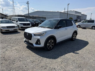 2021 Daihatsu Rocky A200, белый, 1300000 рублей, вид 1