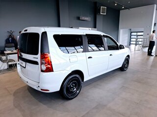 2026 Lada (ВАЗ) Largus I Рестайлинг, белый, 1582000 рублей, вид 4