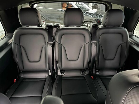 2026 Mercedes-Benz V-Класс Extra Long 300 d экстра длинный III (W447) Рестайлинг 2, чёрный, 13990000 рублей - вид 25