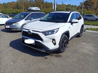 2021 Toyota RAV4 V (XA50), белый, 3695000 рублей, вид 3