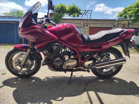 1997 Yamaha XJ900, красный, 400000 рублей, вид 1