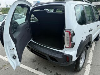 2026 Lada (ВАЗ) Niva Travel I Рестайлинг, белый, 1528000 рублей, вид 5