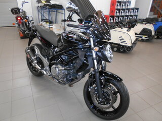 2013 Suzuki SFV 400 Gladius, чёрный, 390000 рублей, вид 1
