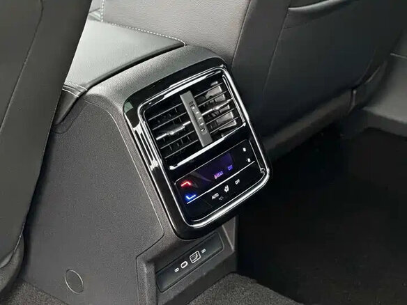 2023 Volkswagen Passat (North America and China) II (China Market) Рестайлинг, чёрный - вид 10