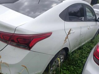 2017 Hyundai Solaris II, белый, 600000 рублей, вид 3