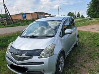 2008 Toyota Ractis I, серый, 630000 рублей, вид 1