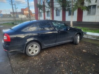 2013 Skoda Octavia II (A5) Рестайлинг, чёрный, 800000 рублей, вид 3