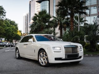 2014 Rolls-Royce Ghost Extended I (Series I), белый, 14900000 рублей, вид 3