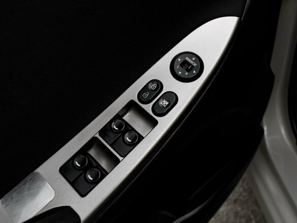 2015 Hyundai Solaris I Рестайлинг, бежевый, 899000 рублей - вид 17