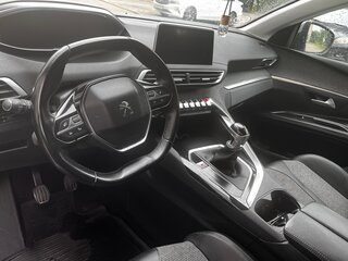 2018 Peugeot 5008 II, серебристый, 1380000 рублей, вид 5