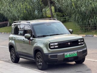 2026 Baojun Yep Plus, зелёный, 1400000 рублей, вид 3