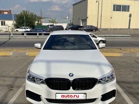 2020 BMW 5 серии 530d xDrive VII (G30/G31/G38), белый, 3920000 рублей, вид 2