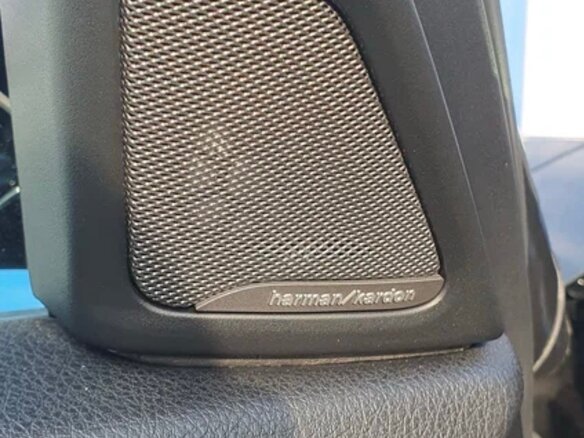 2013 BMW 5 серии 528i VI (F10/F11/F07) Рестайлинг, чёрный - вид 4